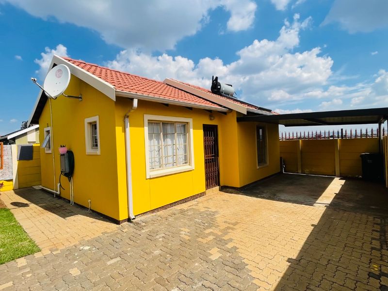 THIS BEAUTIFUL AND NEAT TWO BEDROOM HOUSE FOR SALE AT SKY CITY  - Photo 10