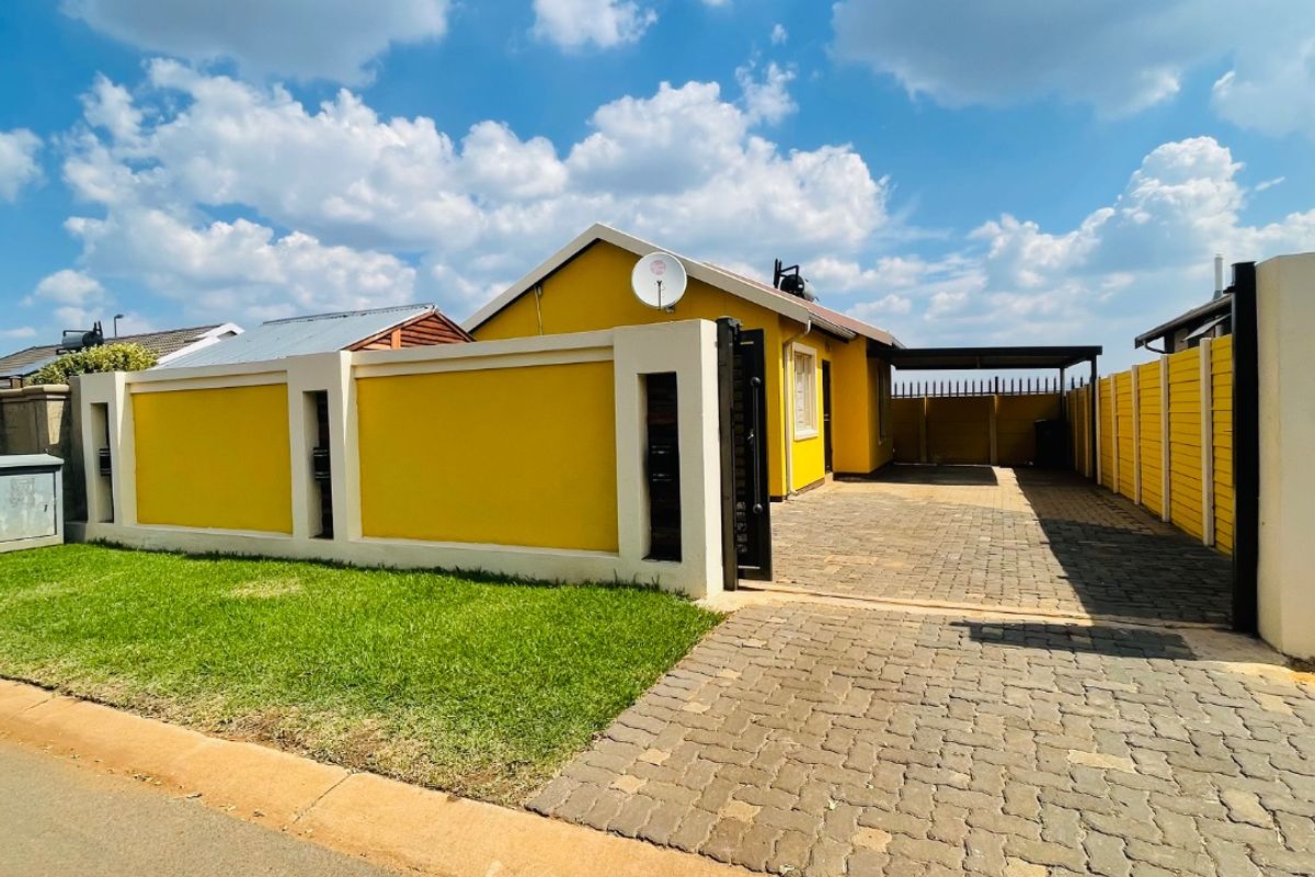 THIS BEAUTIFUL AND NEAT TWO BEDROOM HOUSE FOR SALE AT SKY CITY  - Photo 5