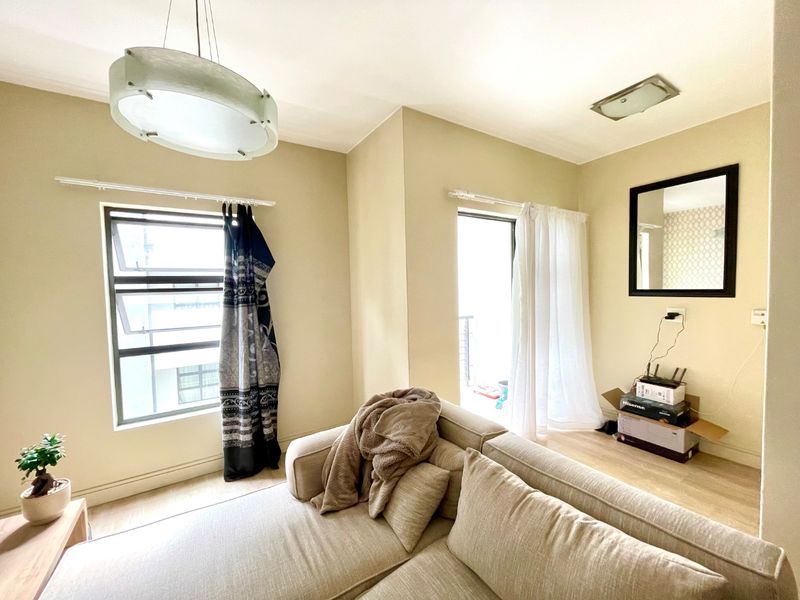 1 Bedroom 1 Bathroom Apartment for Sale - Photo 5