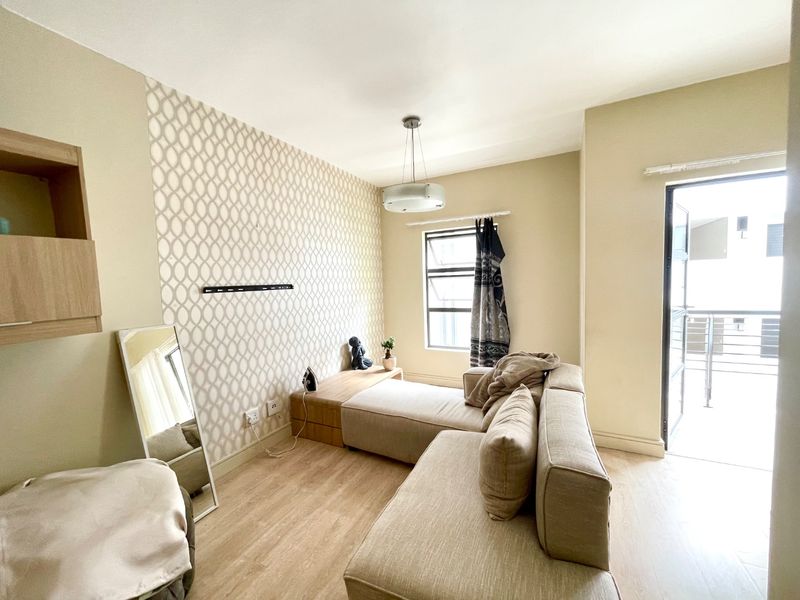 1 Bedroom 1 Bathroom Apartment for Sale - Photo 4