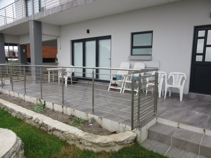 Coastal Flat with Large Terrace and Modern Kitchen - Photo 7