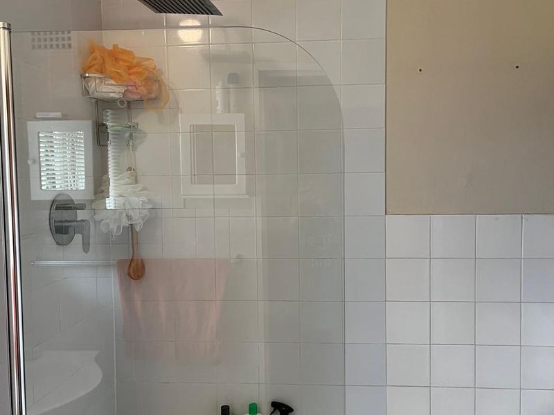 Two Bed Apartment to Let- Alexander road, Pietermaritzburg - Photo 4