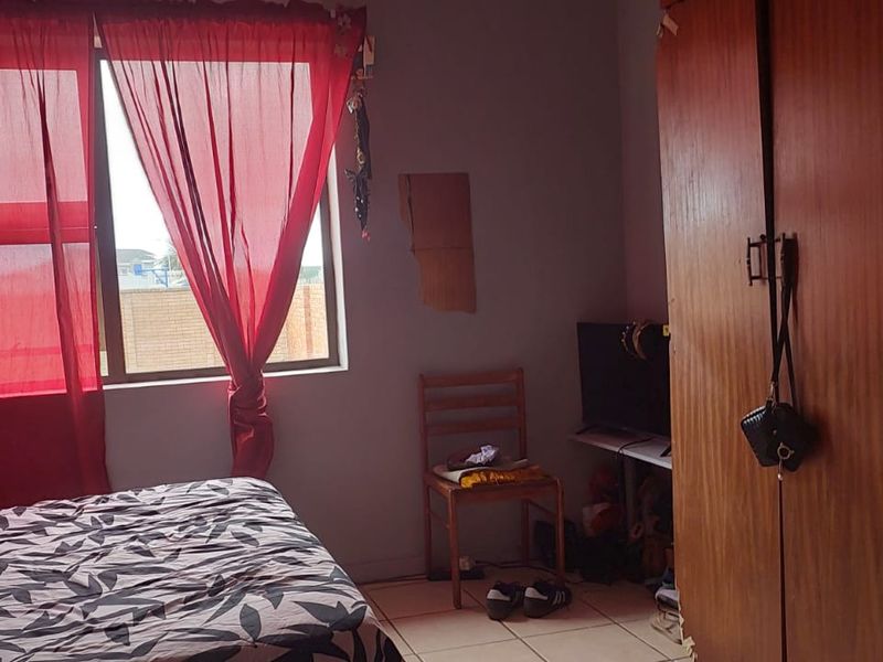 Charming Malabar home with open plan living - Photo 10