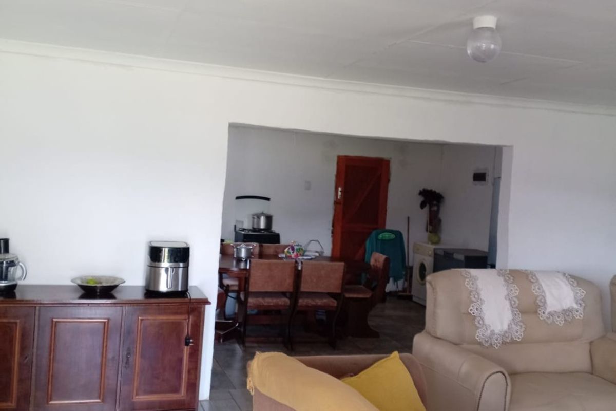 2 Bed Farm in Keiskammahoek Rural for Sale - Photo 2