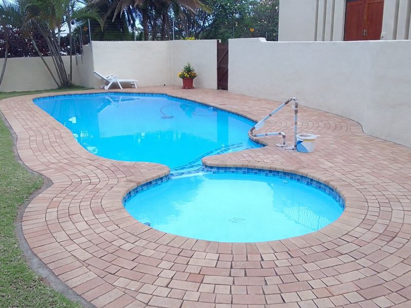To let in Umhlanga - Furnished 2 bedroom garden apartment. - Photo 3