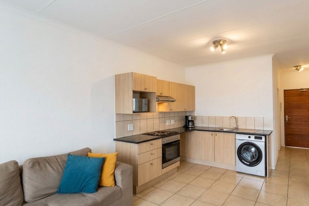 WELL PRICED PROPERTY  FOR SALE - Photo 3