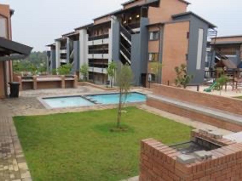 2 Bedroom 2 Bathroom Apartment For Sale. - Photo 9