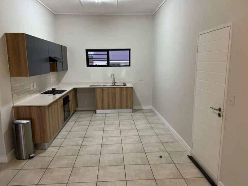 TWO BEDROOMS AND TWO BATHROOMS - Photo 3