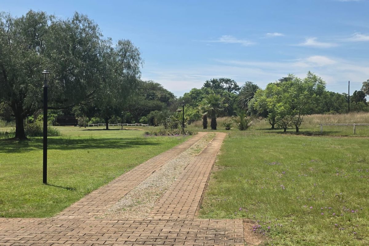 CALLING ON FARMERS, DEVELOPERS, ENTERPRENUERS, INVESTORS ! LOVE AT FIRST SIGHT - Photo 2