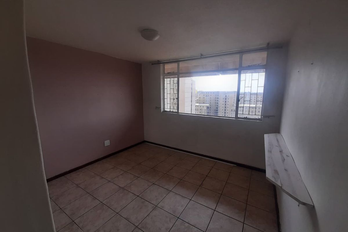 1 Bedroom For Sale in Hatfield - Photo 3