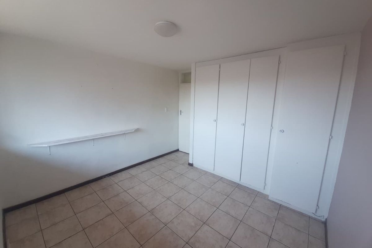 1 Bedroom For Sale in Hatfield - Photo 4