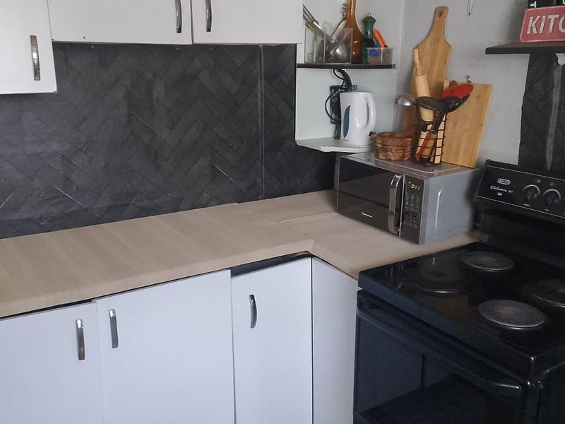 2 Bedroom House for Sale in Bonteheuwel - Photo 7