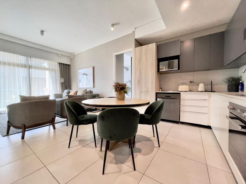 Stylish 2Bed 2 Bath Menlyn apartment with Modern Comforts - Photo 10