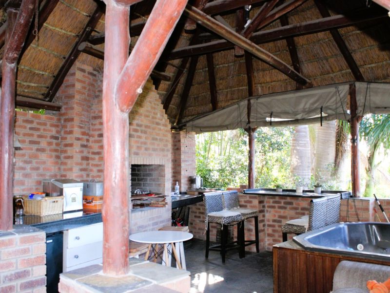 Unbeatable Location with Breathtaking Panoramic Views - Photo 4