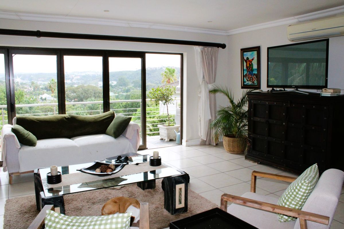 Unbeatable Location with Breathtaking Panoramic Views - Photo 5