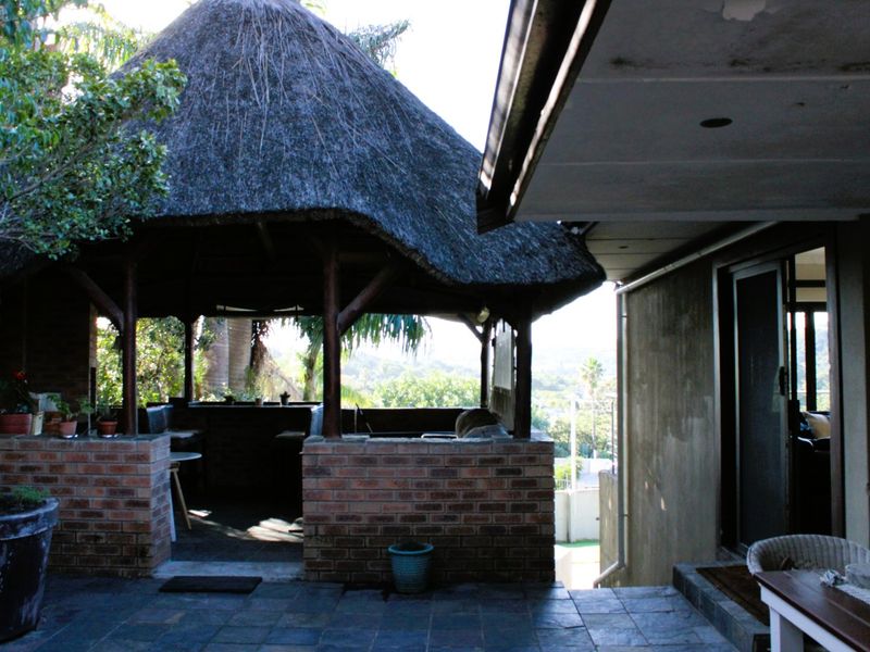 Unbeatable Location with Breathtaking Panoramic Views - Photo 8