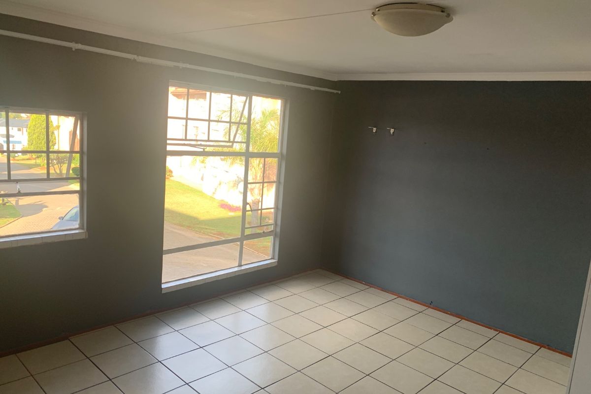 Lovely 2 Bedroom Apartment For Rent.  - Photo 4