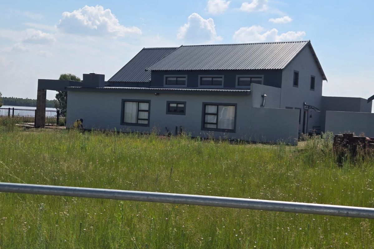 Riverside Retreat on the Vaal River!  - Photo 2