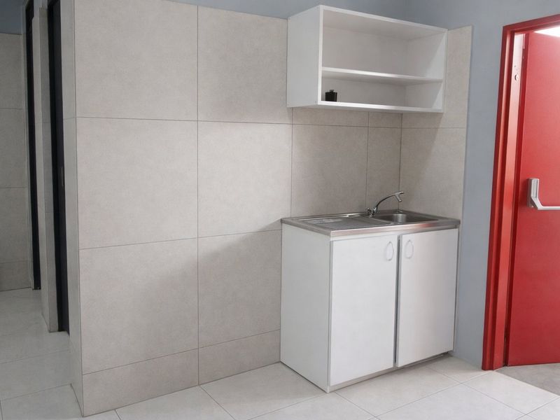 Stamford Hill Industrial Space for Lease 470 m2 - Photo 10