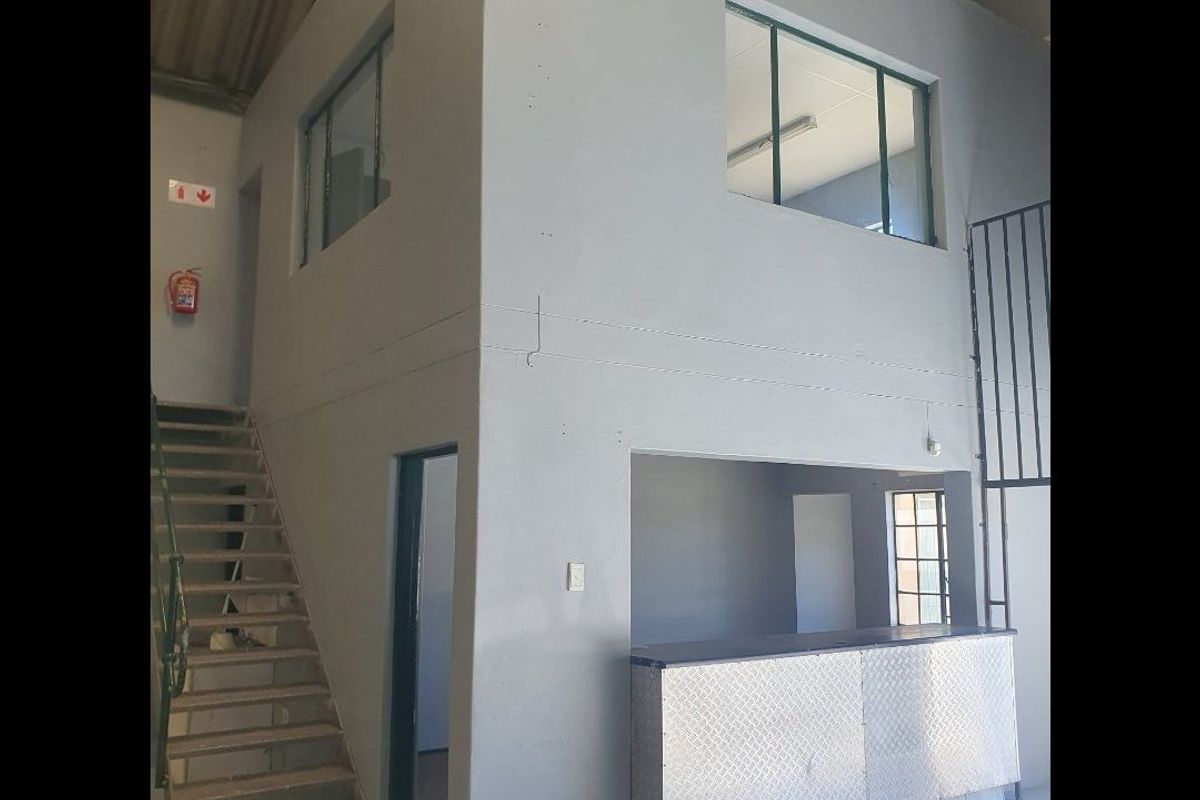 Industrial Space in Red Hill Durban North - Photo 4