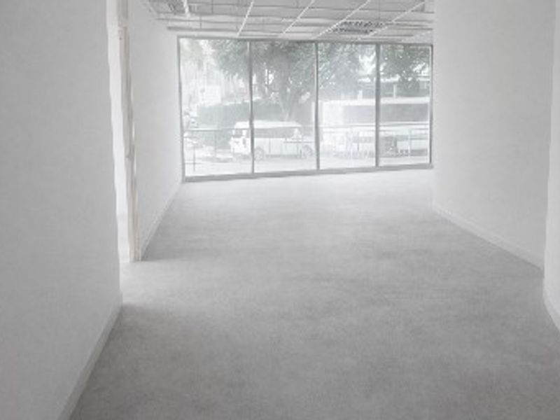 Well-Located 342 sqm Office Space Available To Let - Photo 3