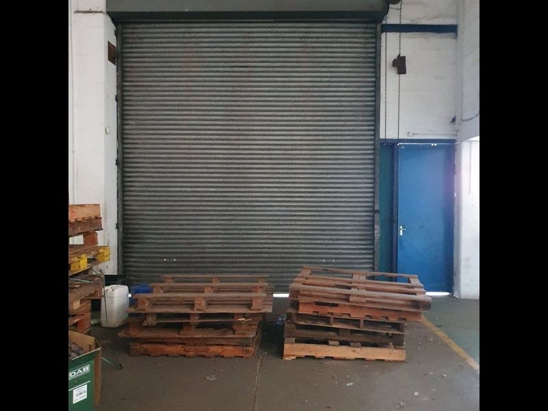 Prime 491m2 Industrial Space for Lease  - Photo 9