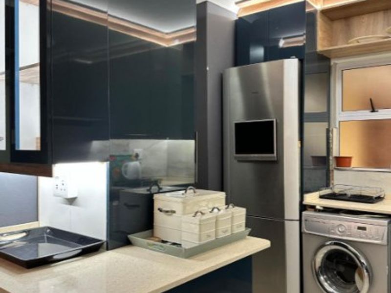 Prime Gateway Mall Location – Stylish 2-Bedroom Apartment - Photo 3