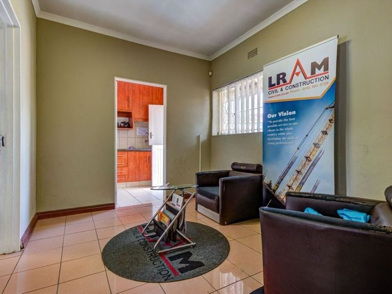 Zoned Business 3 Property with Exceptional Space and Versatility - Photo 2