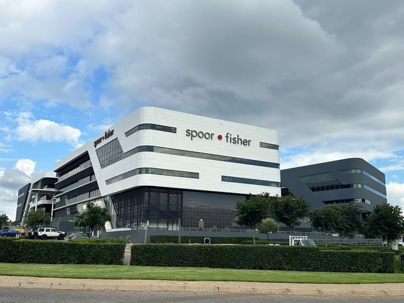 !!PERSONALISED RENTAL PACKAGES AT BYLS BRIDGE OFFICE PARK - SPEAK TO YOUR DEDICATED AGENT!! - Photo 2