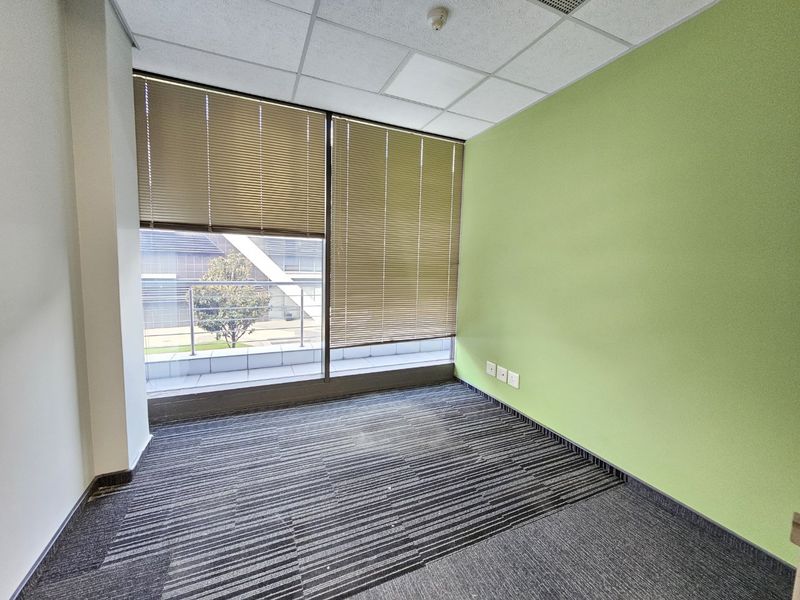 !!PERSONALISED RENTAL PACKAGES AT BYLS BRIDGE OFFICE PARK - SPEAK TO YOUR DEDICATED AGENT!! - Photo 10