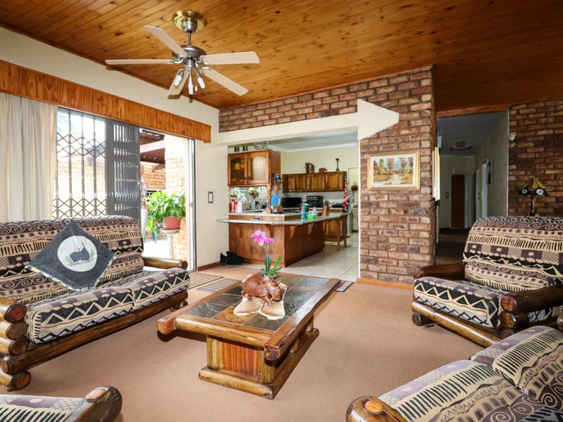 Spacious Home with Unique Layout & Solar Backup - Photo 8