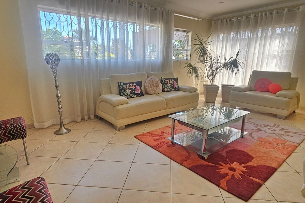 Ground Floor Maisonette | Clare Estate - Photo 5