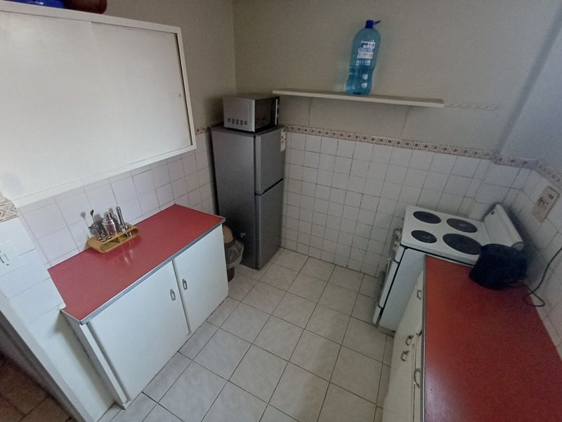 2 Bedroom Flat for sale in Klerksdorp CBD - Photo 8