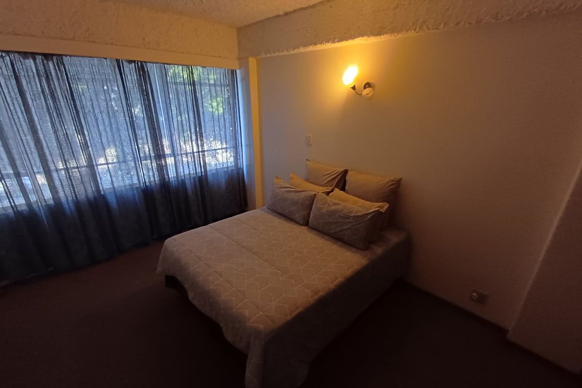 2 Bedroom Flat for sale in Klerksdorp CBD - Photo 5