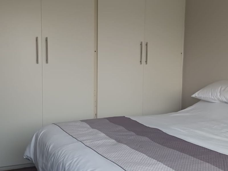 Glen Marais groundfloor Beauty! - Photo 6