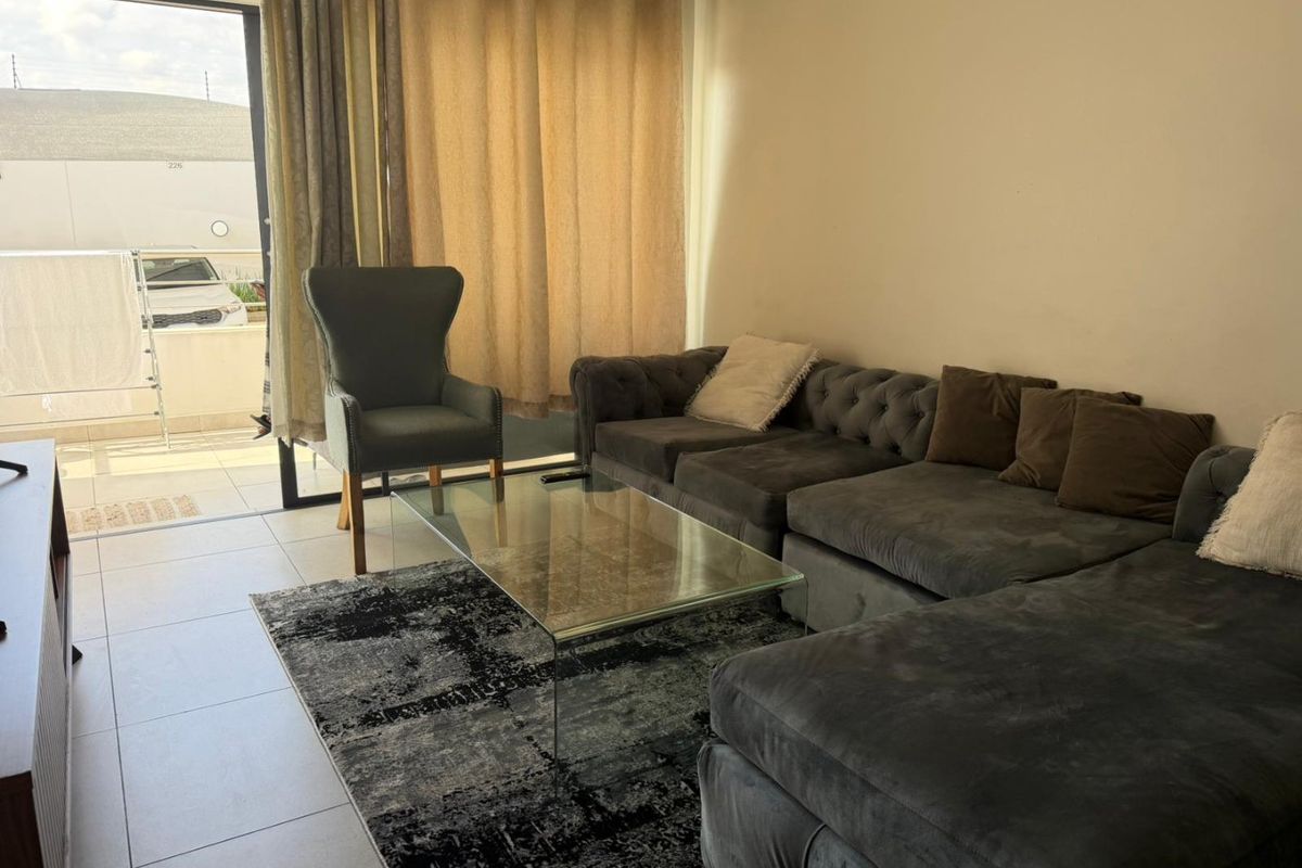 2 Bed Apartment in Halfway Gardens for Rent - Photo 3