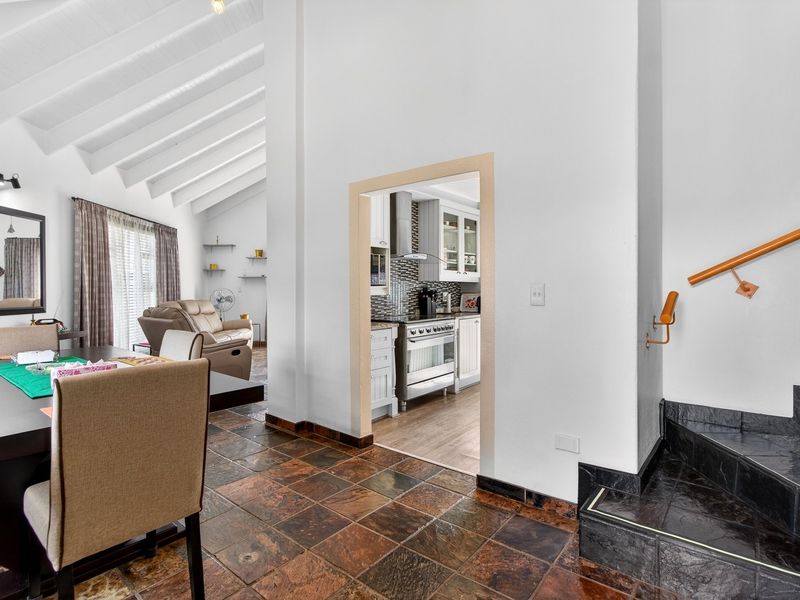 Spacious Multi-Level Townhouse Designed for Living and Entertaining - Photo 3