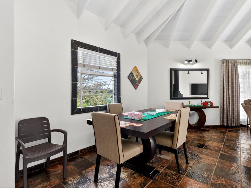 Spacious Multi-Level Townhouse Designed for Living and Entertaining - Photo 2