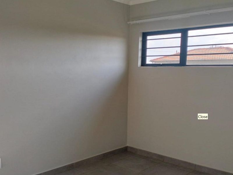 Two bedroom for sale at protea glen - Photo 5