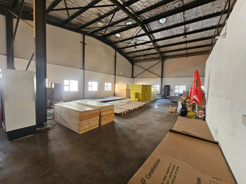 A Lovely Warehouse for sale in Sunderland Ridge  - Photo 5