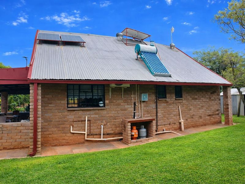 Lifestyle farm for sale - Photo 2