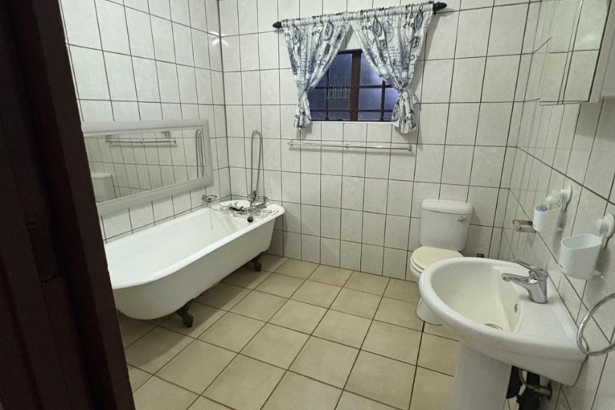 SPACIOUS 4-BEDROOM HOUSE TO RENT ON A PLOT , WATER AND ELECTRICITY Incl SAFE, SECURE & PET-FRIENDLY!  Looking for space, comfort, and peaceful living? This lovely 4-bedroom home situated on a plot offers the perfect blend of country-style charm and everyday convenience.  ? Property Features: 	•	4 Spacious bedrooms 	•	2 Neat bathrooms 	•	Pet-friendly 	•	Safe and secure environment 	•	Situated on a plot for extra space and privacy 	•	Ideal for families looking for comfortable living  This beautiful home offers plenty of room for the whole family and is perfect for tenants who appreciate a safe, secure, and spacious lifestyle.  ?? A wonderful rental opportunity not to be missed! Contact today to arrange a viewing. - Photo 4