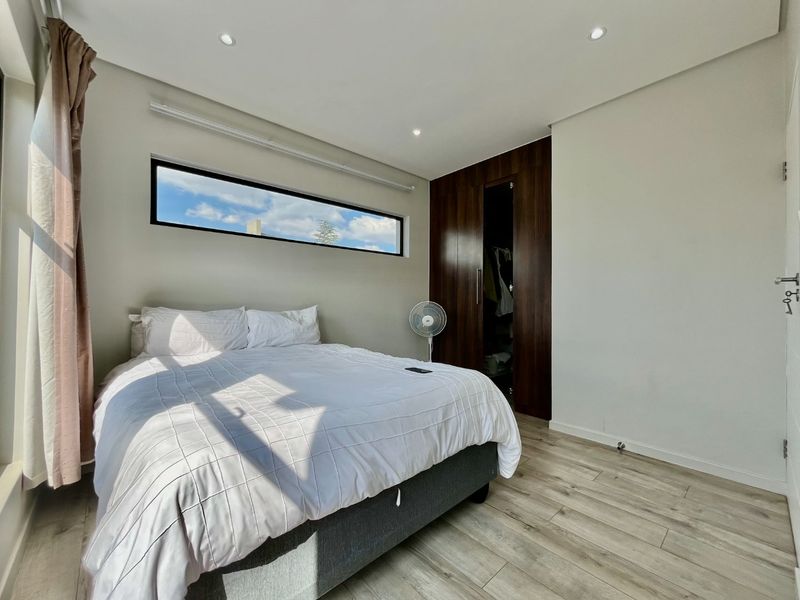 3 Bedroom 2.5 Bathroom House for Sale - Photo 10