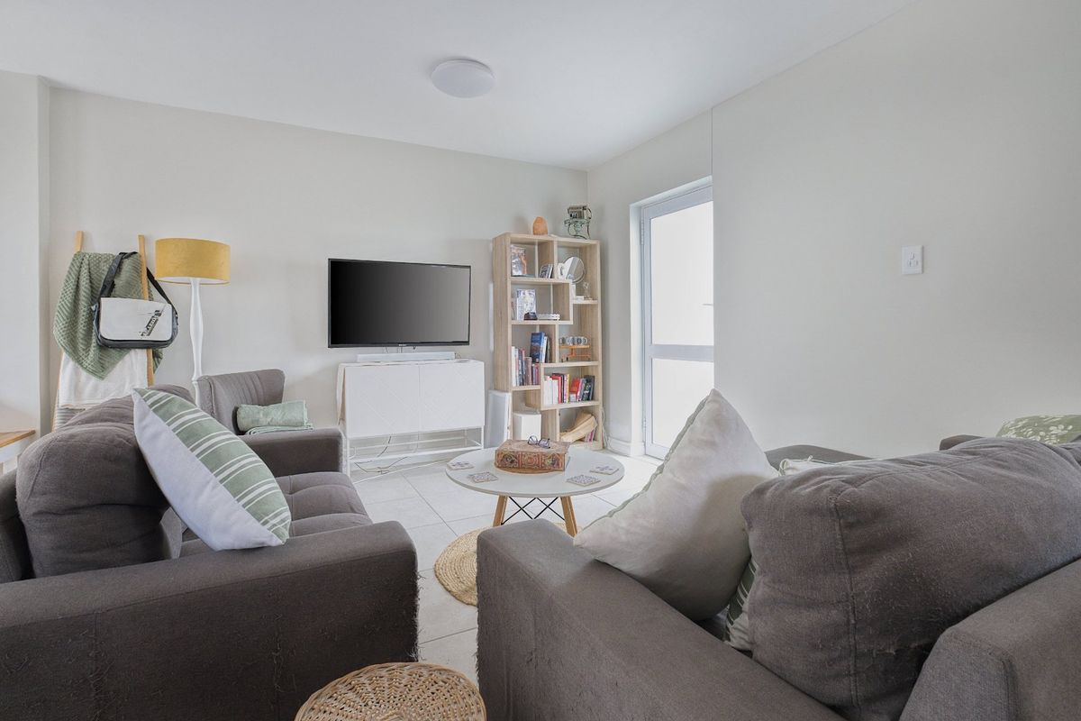 Homely home available in Parsonsvlei - Photo 3