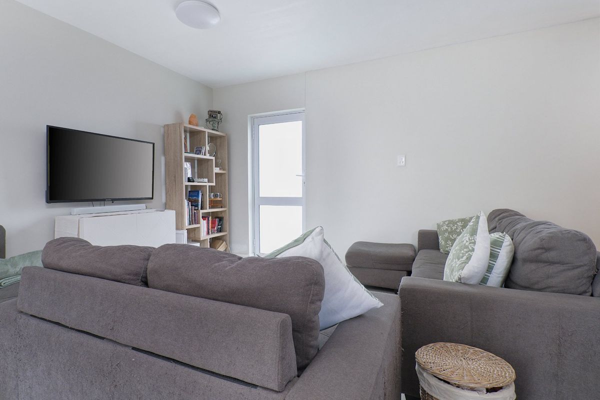 Homely home available in Parsonsvlei - Photo 4