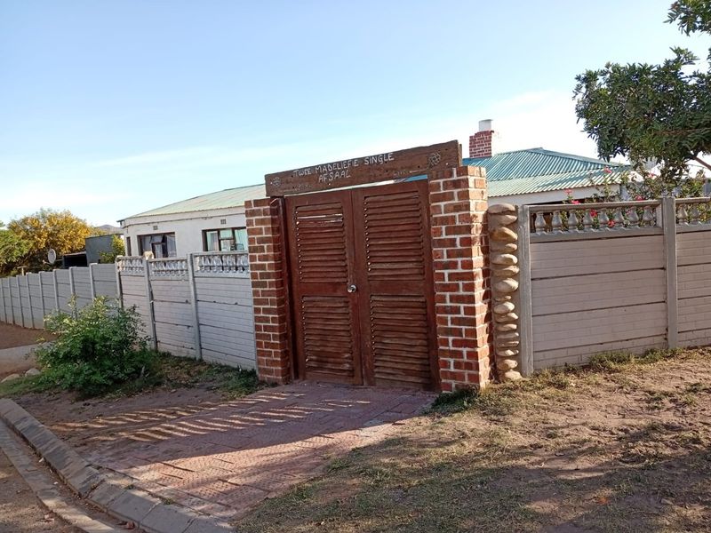 3 Bedroom House For Sale In Ashton - Photo 2