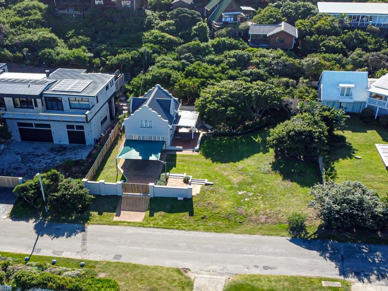 A Sanctuary by the Sea – Timeless Coastal Living in Brenton-on-Sea - Photo 3