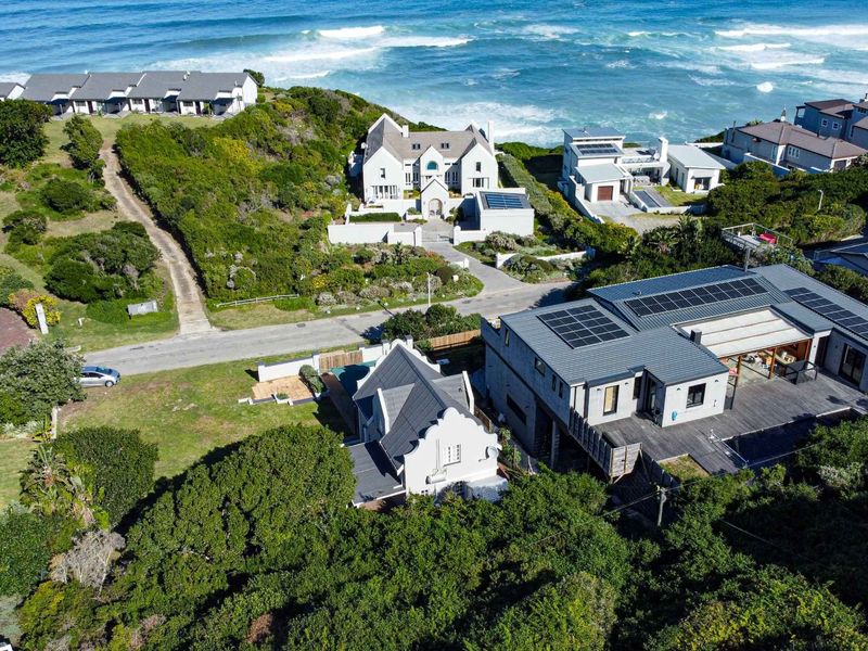 A Sanctuary by the Sea – Timeless Coastal Living in Brenton-on-Sea - Photo 2
