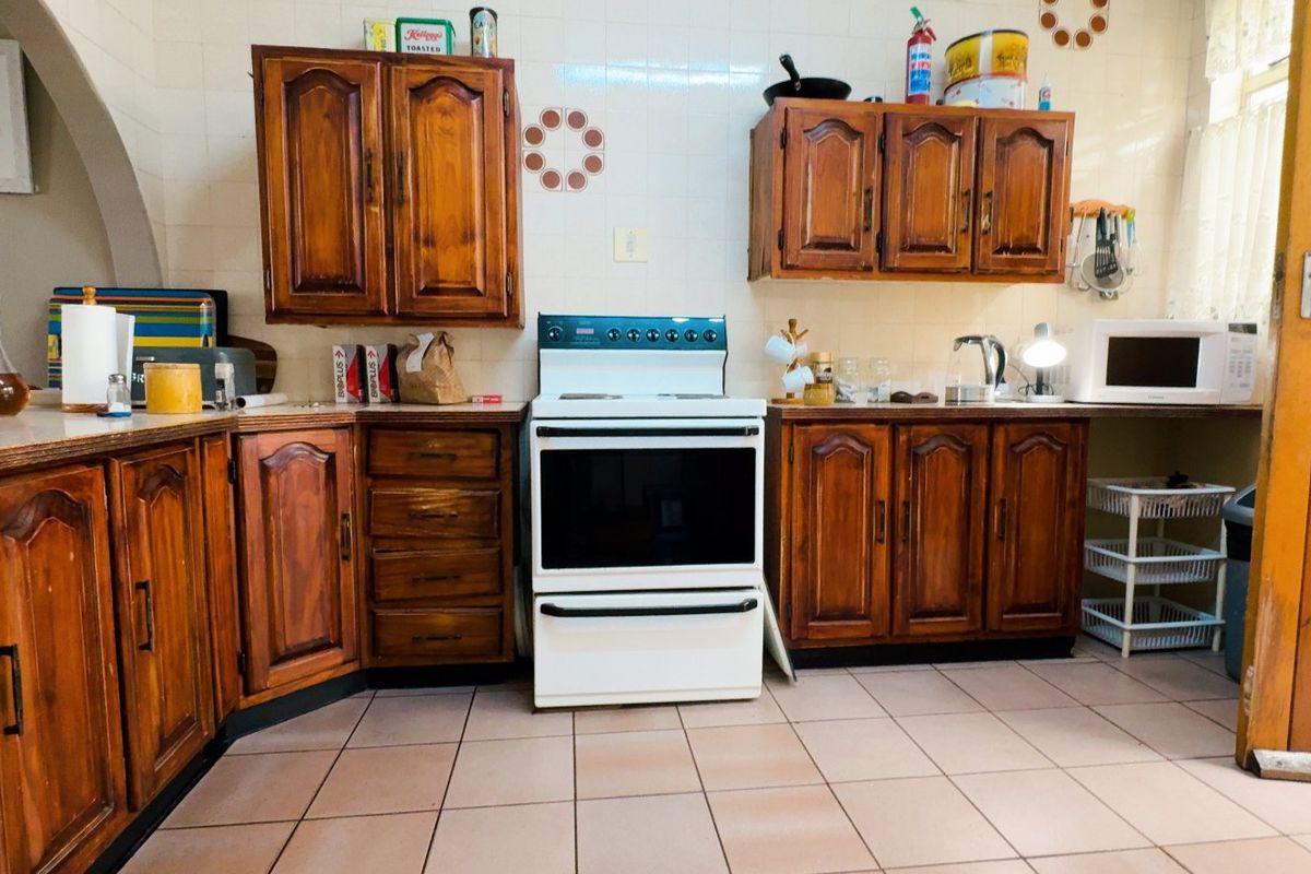 Rare find Three bedroom simplex townhouse in Three Rivers Proper - Photo 4