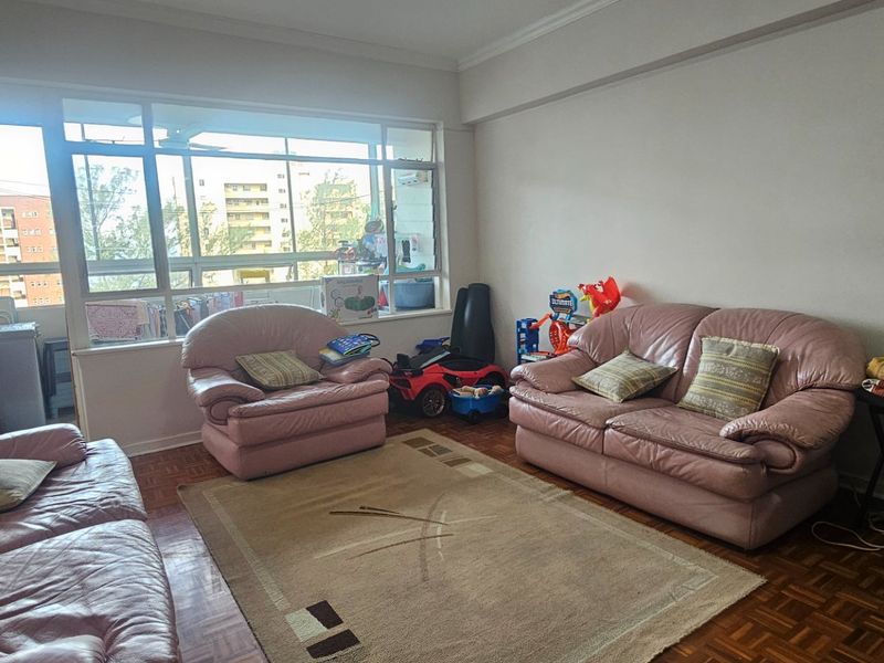 Spacious Apartment | North Beach | Freehold Shareblock - Photo 4